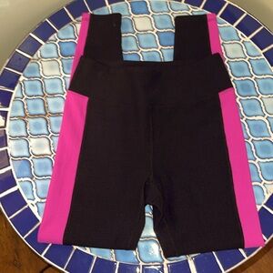 🛍️NWOT YEAR OF OURS LEGGINS🛍️